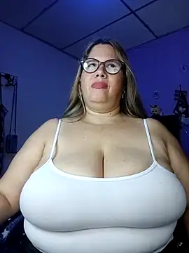 EllisW8 online show from 11.19.25