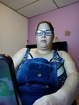 EllisW8 online show from 01.11.26