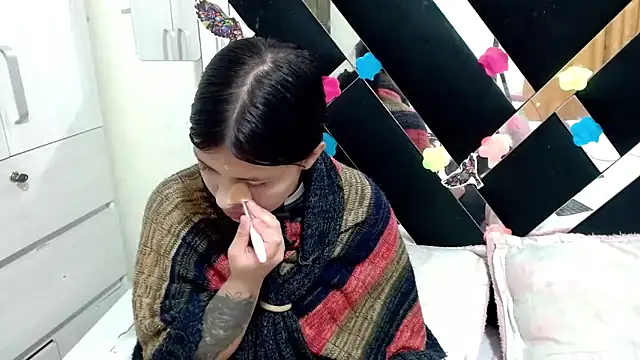 katery wok11 online show from 10.04.25