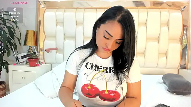 Snapshot of alana-then chatting on 03.06.25 alana-then online show from 03.06.25