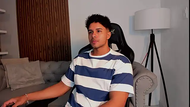 liam collins21 online show from 09.13.25