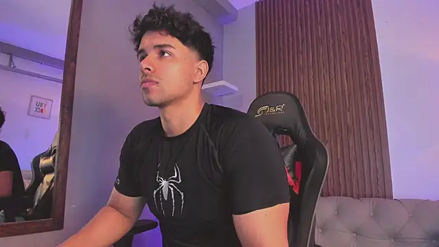 liam collins21 online show from 01.08.26