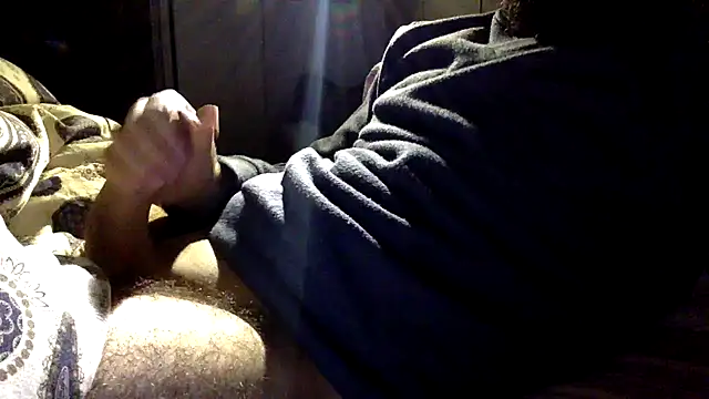 Snapshot of enty-y chatting on 12.13.24 enty-y online show from 12.13.24