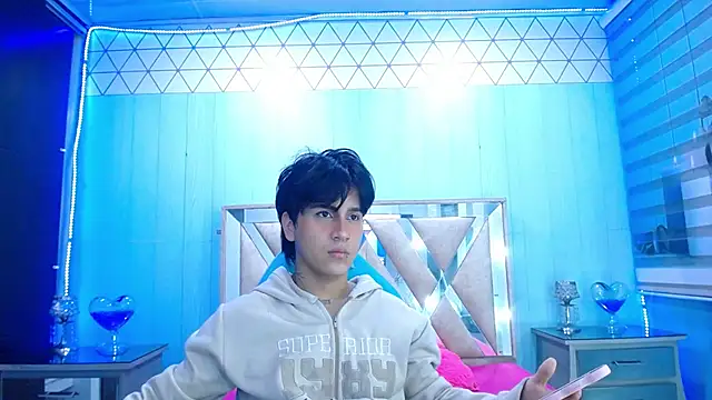 alex 477 online show from 10.24.25