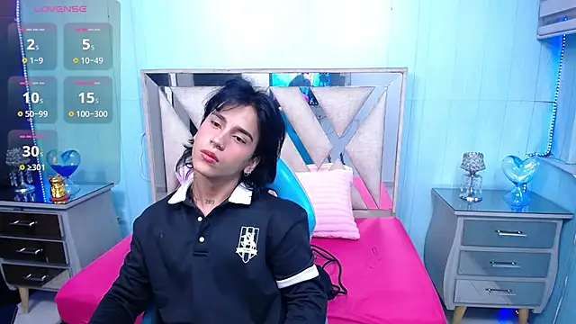 alex 477 online show from 06.26.26