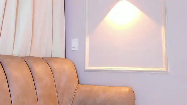 Lia walton online show from 02.28.26