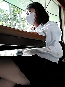 Michiko1 online show from 03.23.25