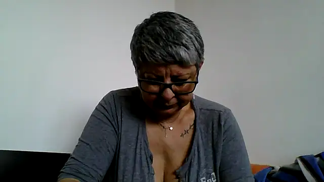 roseblak42 online show from 03.08.26