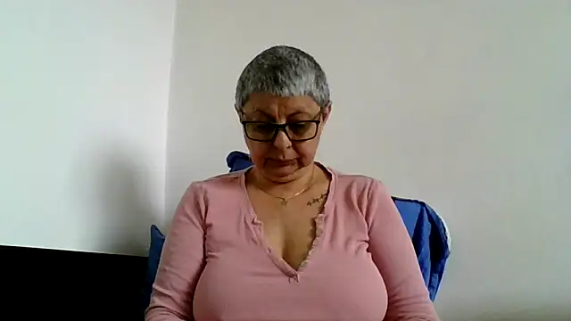 roseblak42 online show from 05.09.26