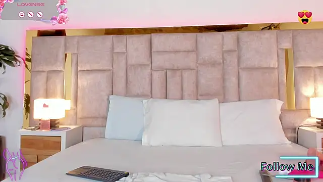 Miss Abigail  online show from 03.01.25