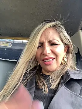  Abril-Office1 online show from 02.03.25