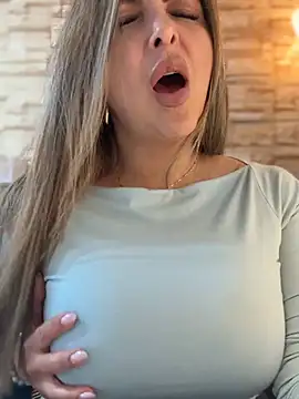  Abril-Office1 online show from 01.12.26