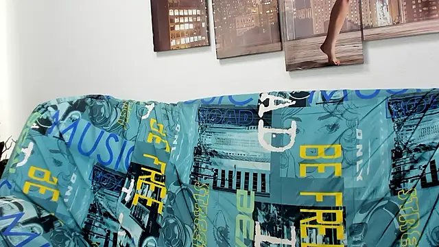 Tiny JuJu online show from 03.04.26