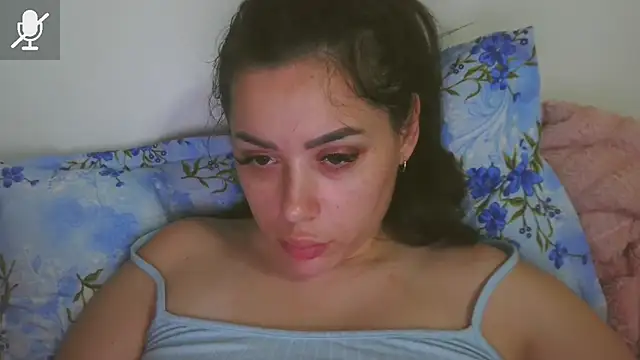 LovelyJulliette online show from 05.08.26