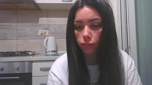 LovelyJulliette online show from 05.09.26