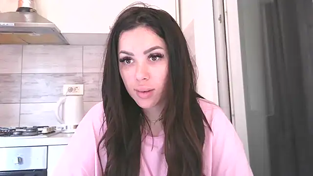 LovelyJulliette online show from 05.20.26