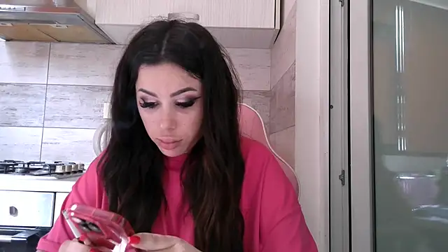 LovelyJulliette online show from 05.22.26