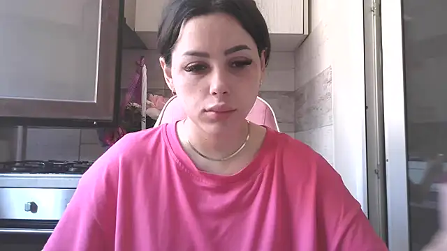 LovelyJulliette online show from 05.23.26