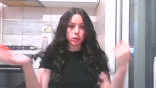 LovelyJulliette online show from 06.24.26