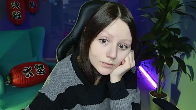 VeliraBraitberg online show from 12.29.24