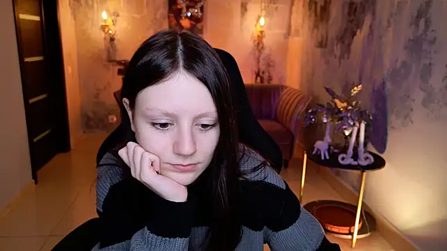 VeliraBraitberg online show from 01.05.25