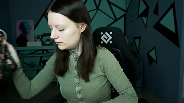 VeliraBraitberg online show from 01.10.25