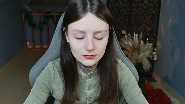 VeliraBraitberg online show from 02.05.25