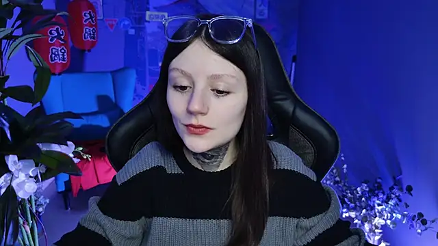 VeliraBraitberg online show from 02.12.25