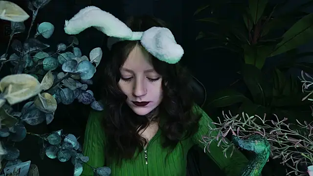 VeliraBraitberg online show from 02.23.25