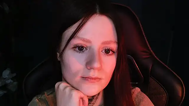 VeliraBraitberg online show from 02.27.25