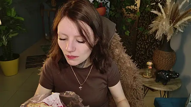 VeliraBraitberg online show from 07.13.26