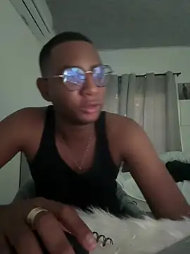 Snapshot of Arwens_bell08 chatting on 03.04.25 Arwens bell08 online show from 03.04.25