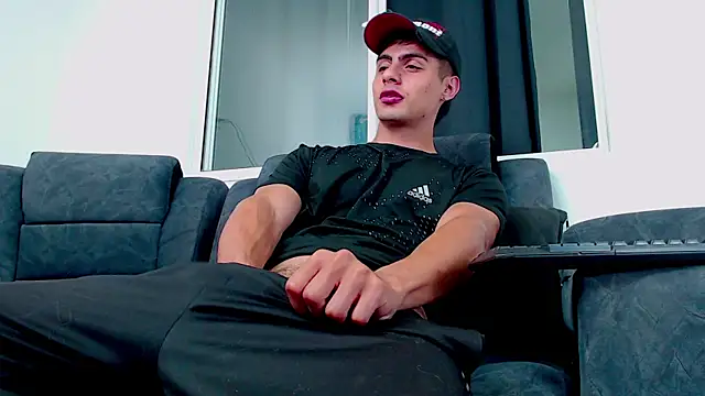 Stiven CL online show from 09.17.25