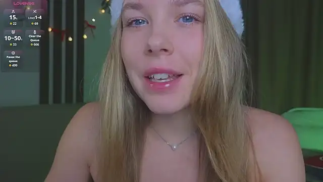 Snapshot of milly_shy chatting on 12.22.25 milly shy online show from 12.22.25