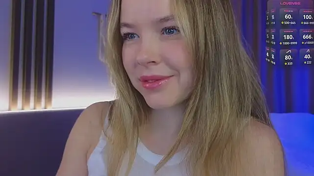 Snapshot of milly_shy chatting on 02.19.26 milly shy online show from 02.19.26