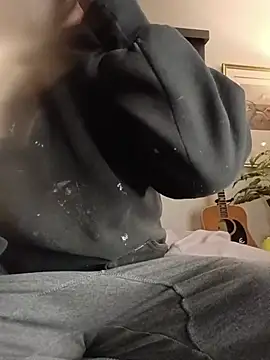 Hotbodyscottie online show from 11.11.25