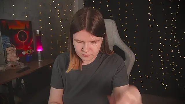 cuteamberlyyy online show from 11.03.25