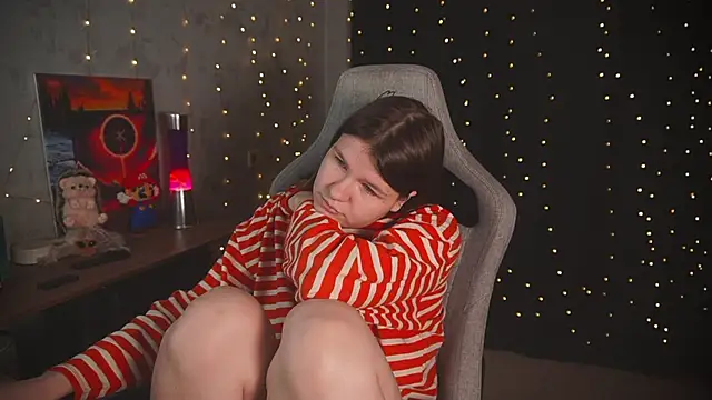 cuteamberlyyy online show from 11.15.25