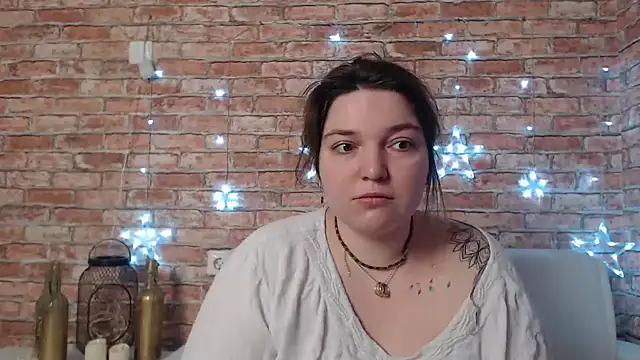 Amelia Kiss  online show from 02.01.25