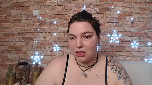 Amelia Kiss  online show from 03.11.25