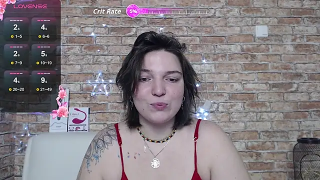 Amelia Kiss  online show from 10.16.25