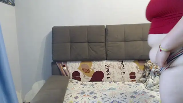 Amelia Kiss  online show from 06.11.26
