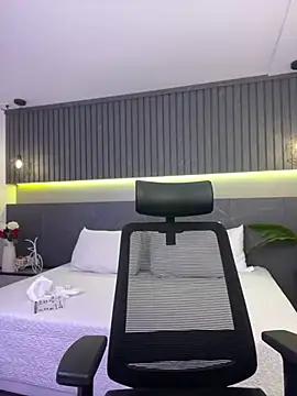 Snapshot of Sol_Miller chatting on 12.07.24 Sol Miller online show from 12.07.24