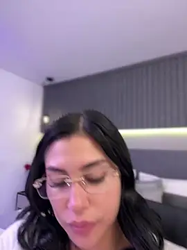 Snapshot of Sol_Miller chatting on 12.12.24 Sol Miller online show from 12.12.24