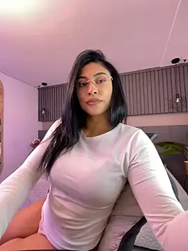 Snapshot of Sol_Miller chatting on 02.10.25 Sol Miller online show from 02.10.25