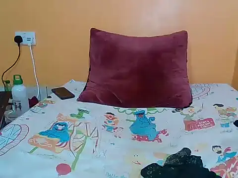 Snapshot of Prettyblackgal chatting on 10.09.25 Prettyblackgal online show from 10.09.25