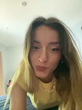 SirenaBelle online show from 01.12.25