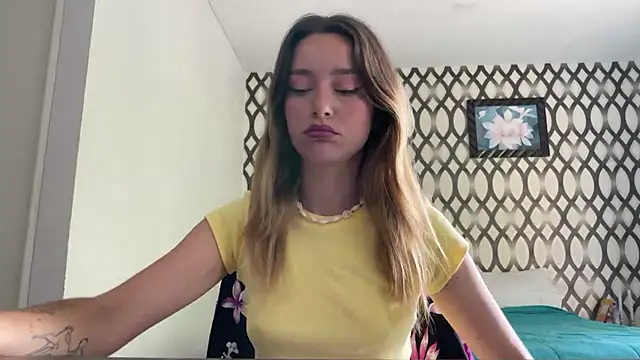 SirenaBelle online show from 02.02.25