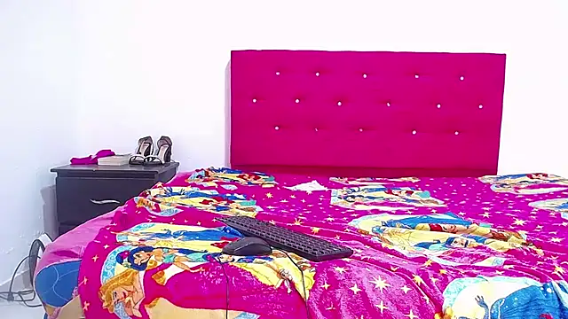 candy dustano691 online show from 02.20.25