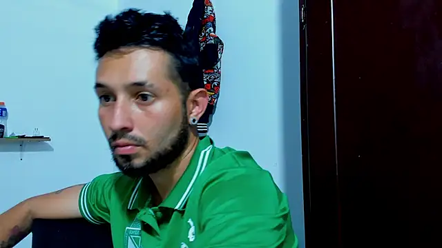 Bad Couple 1 online show from 10.26.25